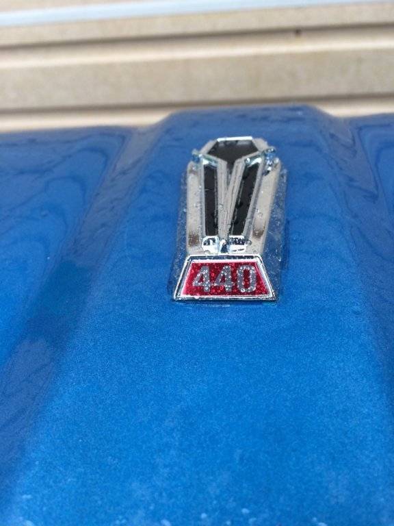 440 hood 69 fury 1.jpg