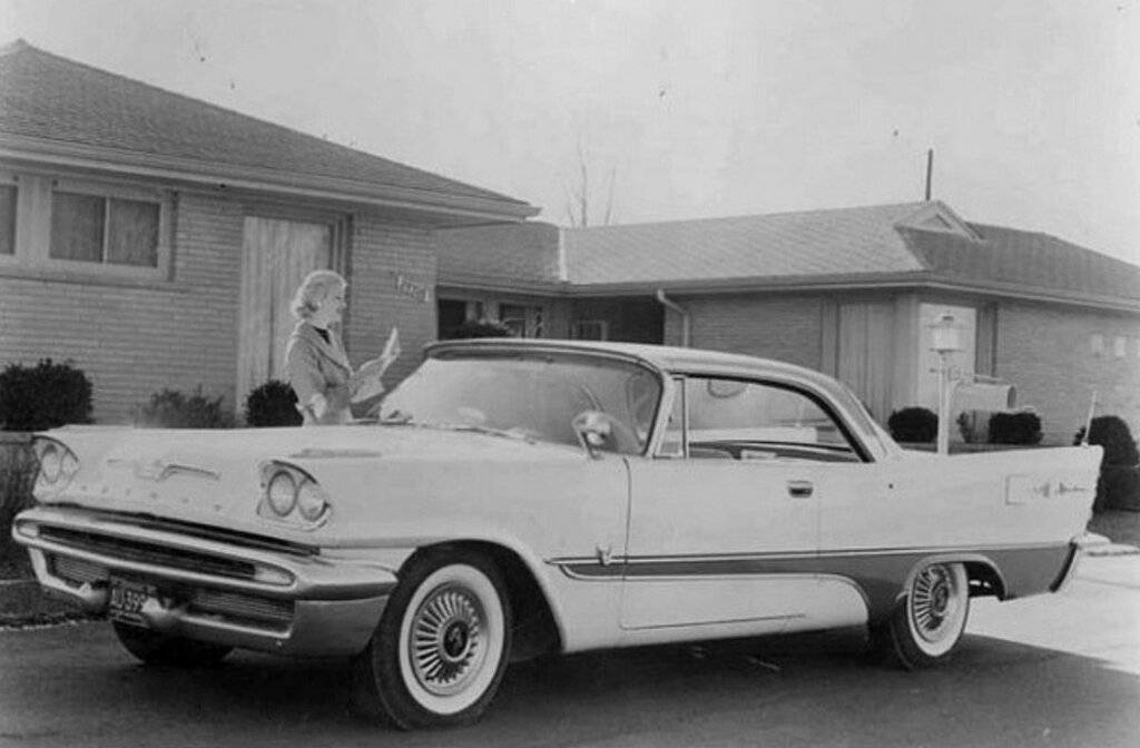 6-1957-desoto-adventurer-jpg.jpg