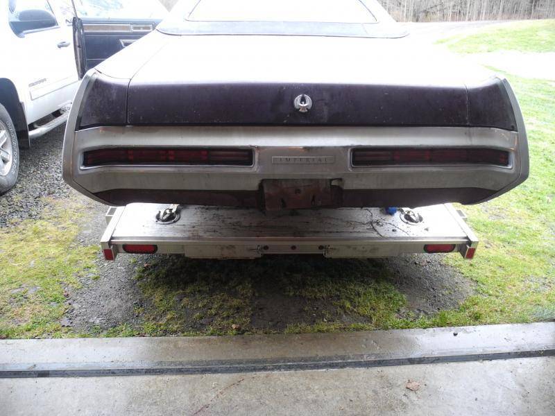 60 Imperial coupe 011.jpg