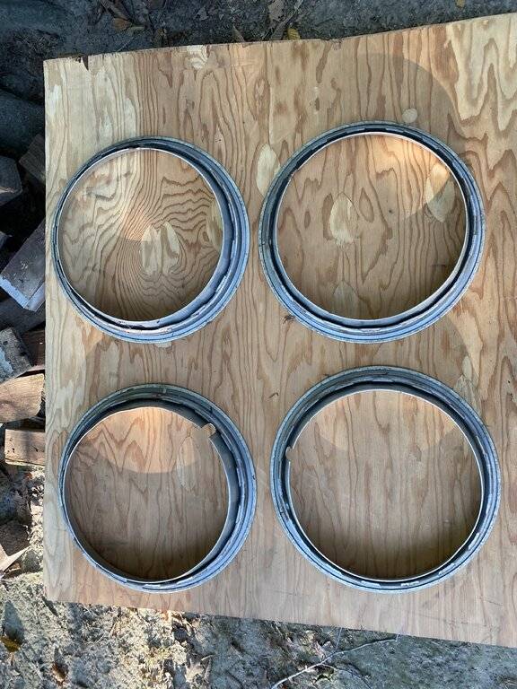SOLD Trim Beauty Rings 14 Inch For C Bodies Only Classic Mopar Forum