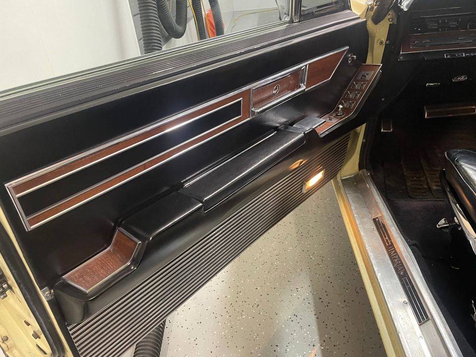 67 Imperial con7.jpg