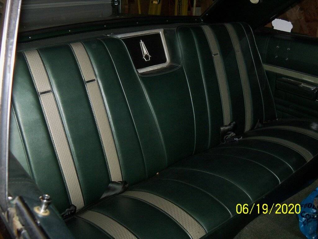 68 Green Sport Fury Rear Seat.JPG