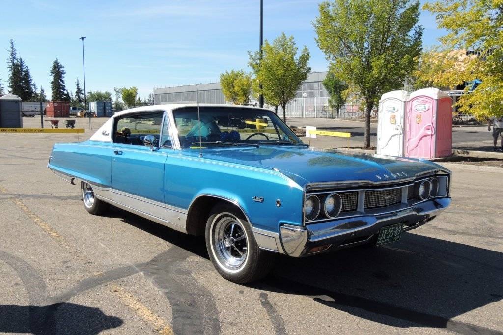 68 Monaco 440 RF Red Deer Alberta.JPG