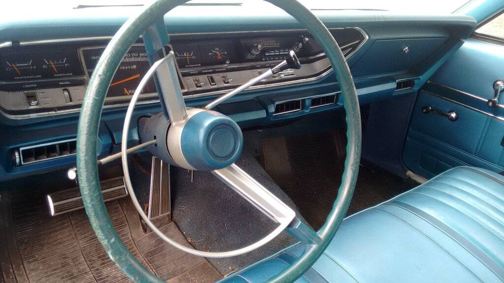 68 Plymouth Fury lll, 2dr, orig 383 motor, VGUC, runs great, mopar fans look!!.017.jpg