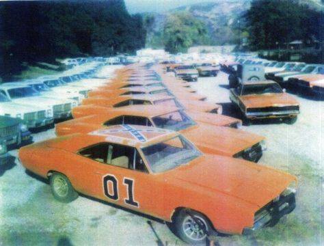 68f916af37a764d8007a7b6e58875806--dukes-of-hazard-general-lee.jpg