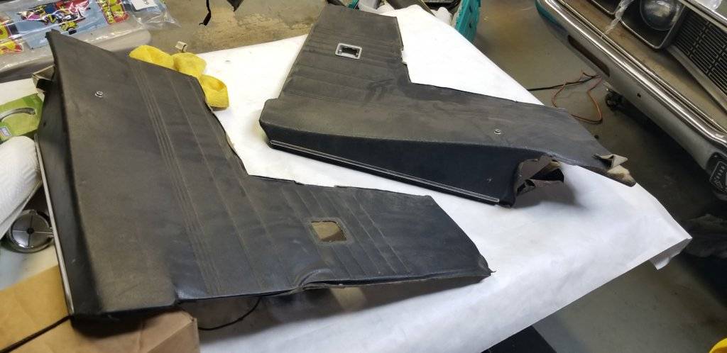 70 300 vert back panels 3.jpg