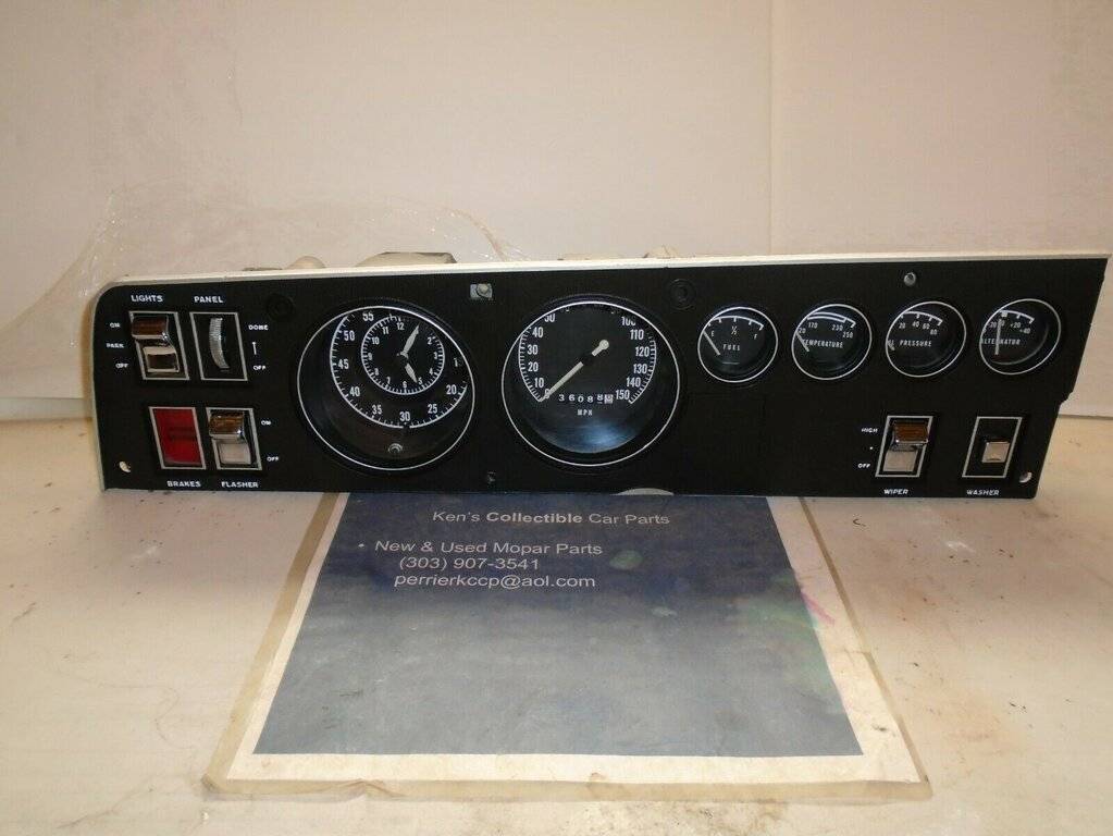 70 Charger Roadrunner Superbee GTX.jpg