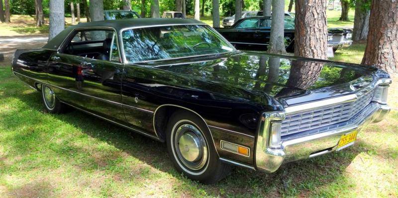 70 imperial lebaron (Large).jpg