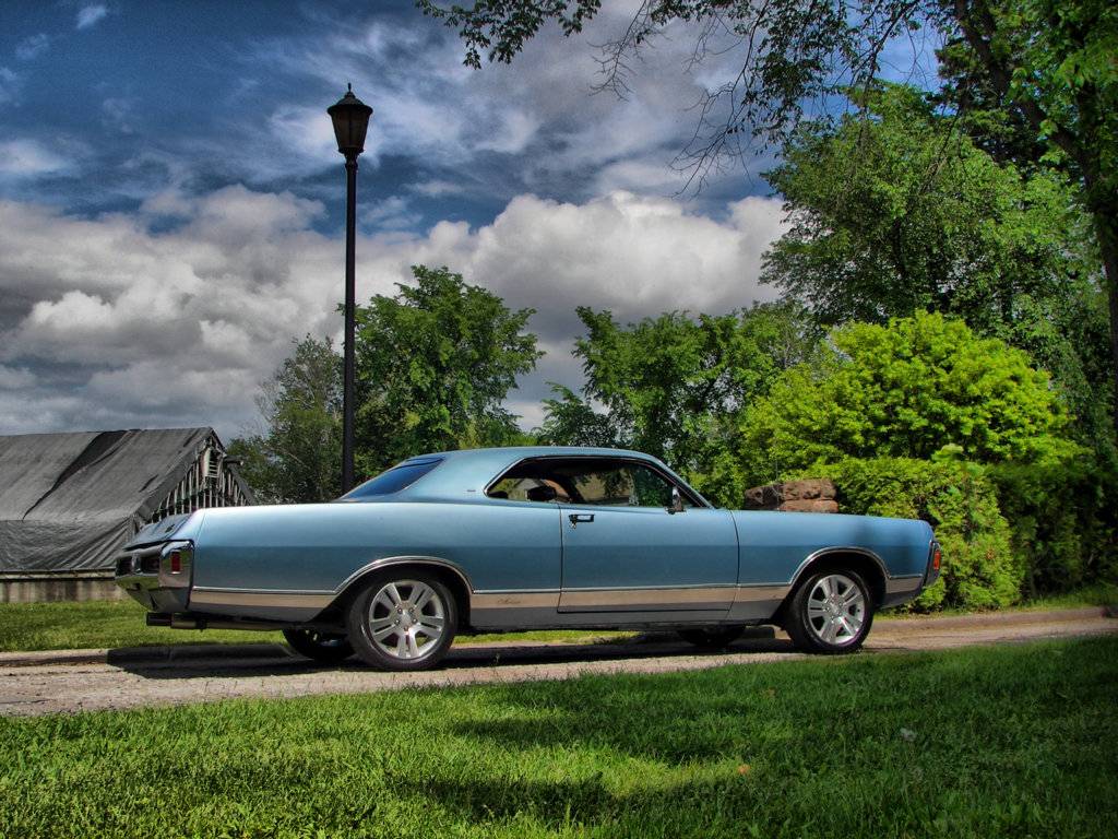 70 Monaco in the Lock Supers Driveway.jpg