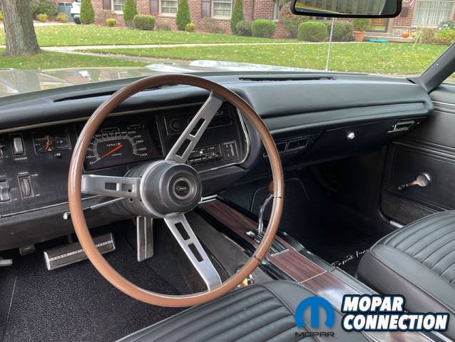 70 sport fury dash.jpg