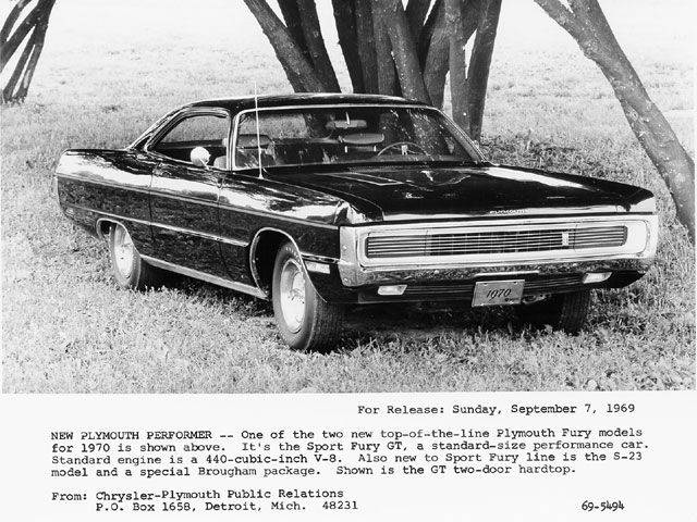 70-sport-fury-gt-brougham-package-4406bbl-1-jpg.jpg