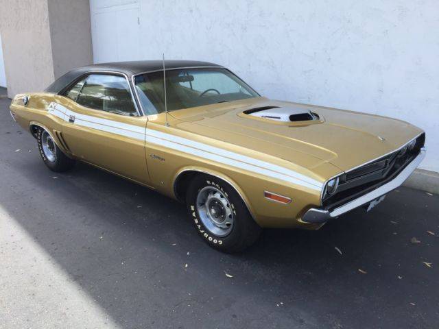 71-dodge-challenger-n96-shaker-hood-340-v8-numbers-matching-1.jpg