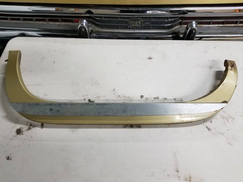 71 NY fender skirt PS front.jpg