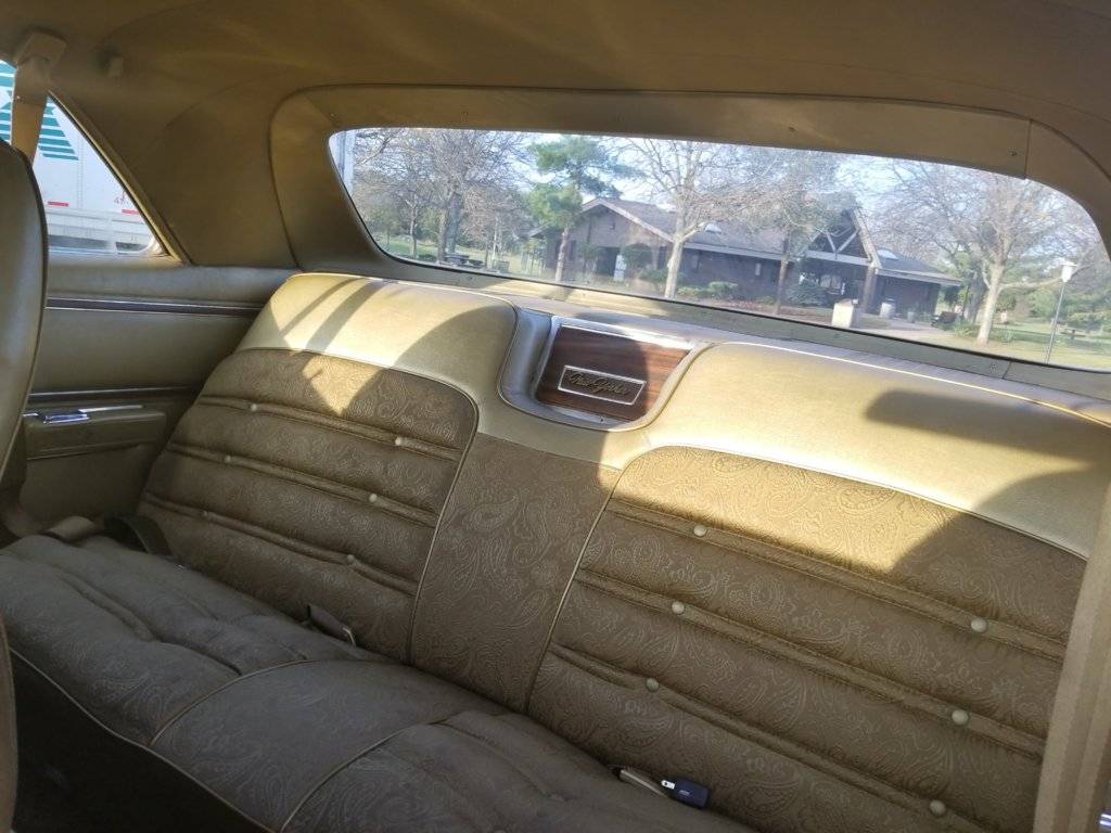 71-ny-rear-seat-jpg.jpg