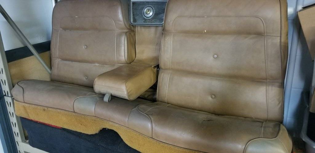 72 Imp rear seats 1.jpg