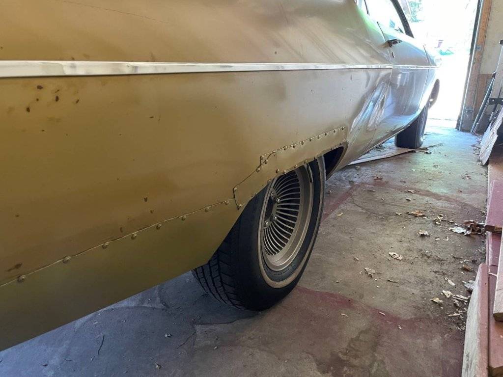 72' Plymouth Fury II - Project Car w spare engines-parts (318 &360) - $15,000 (South Saint Pau...jpg