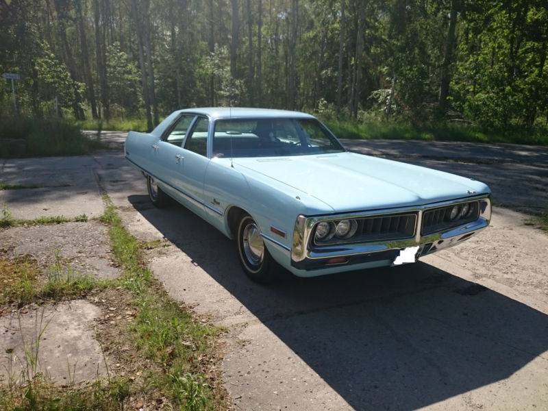 72er_Chrysler_Newport_Sedan_FOR_SALE_20500.jpg