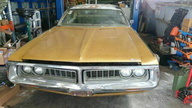 72er_Chrysler_Newport_Sedan_FOR_SALE_5499.JPG