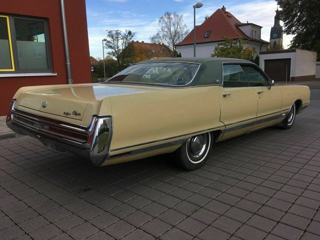 72er_Chrysler_NewYorker_4dr_HT_FOR_SALE_8900.jpg