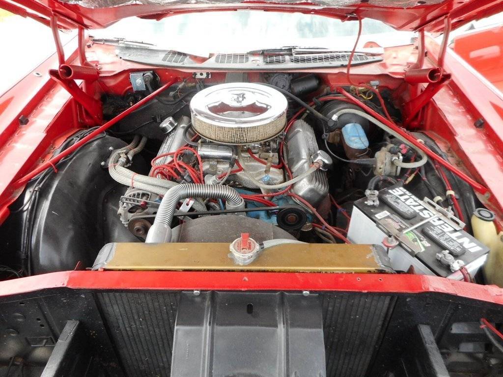 72red engine.jpg