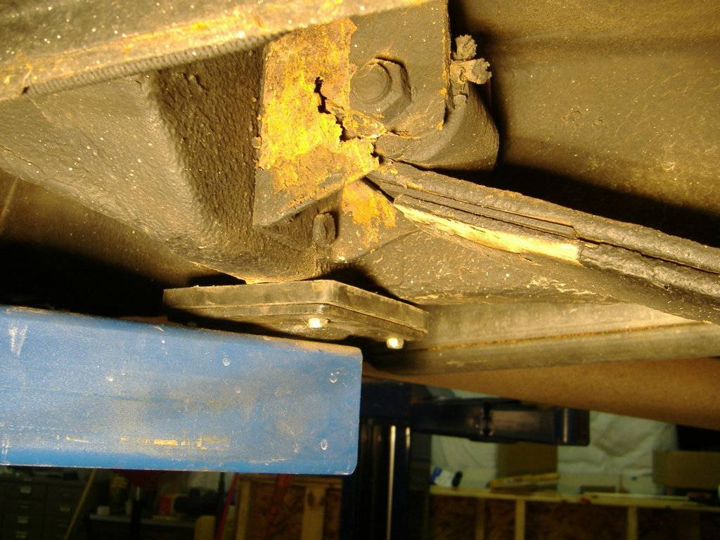 73 Gran Coupe 16.JPG