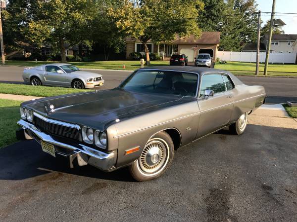 73 Gran Coupe silver 1.jpg