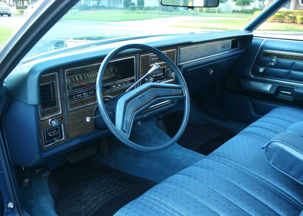 76%20Mercury%20Marquis%20Blue037_zpsioygyr1s.jpg