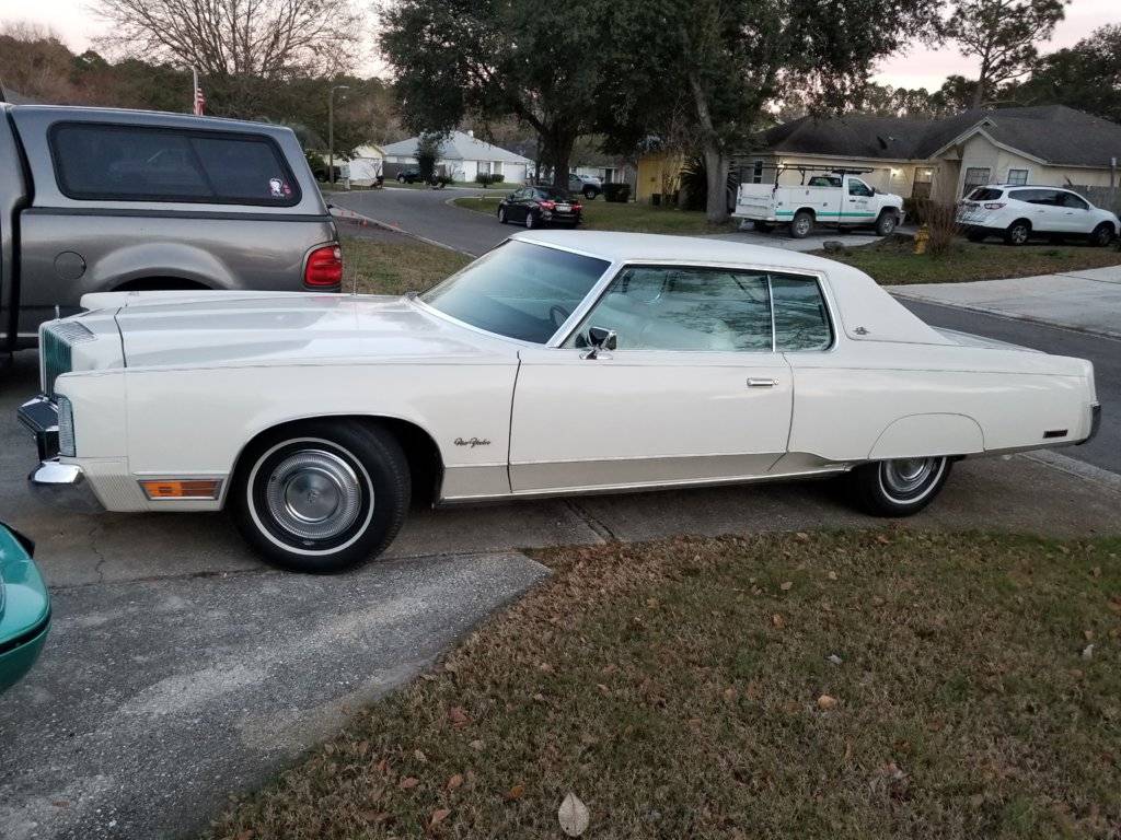 76Chrysler_1.jpg