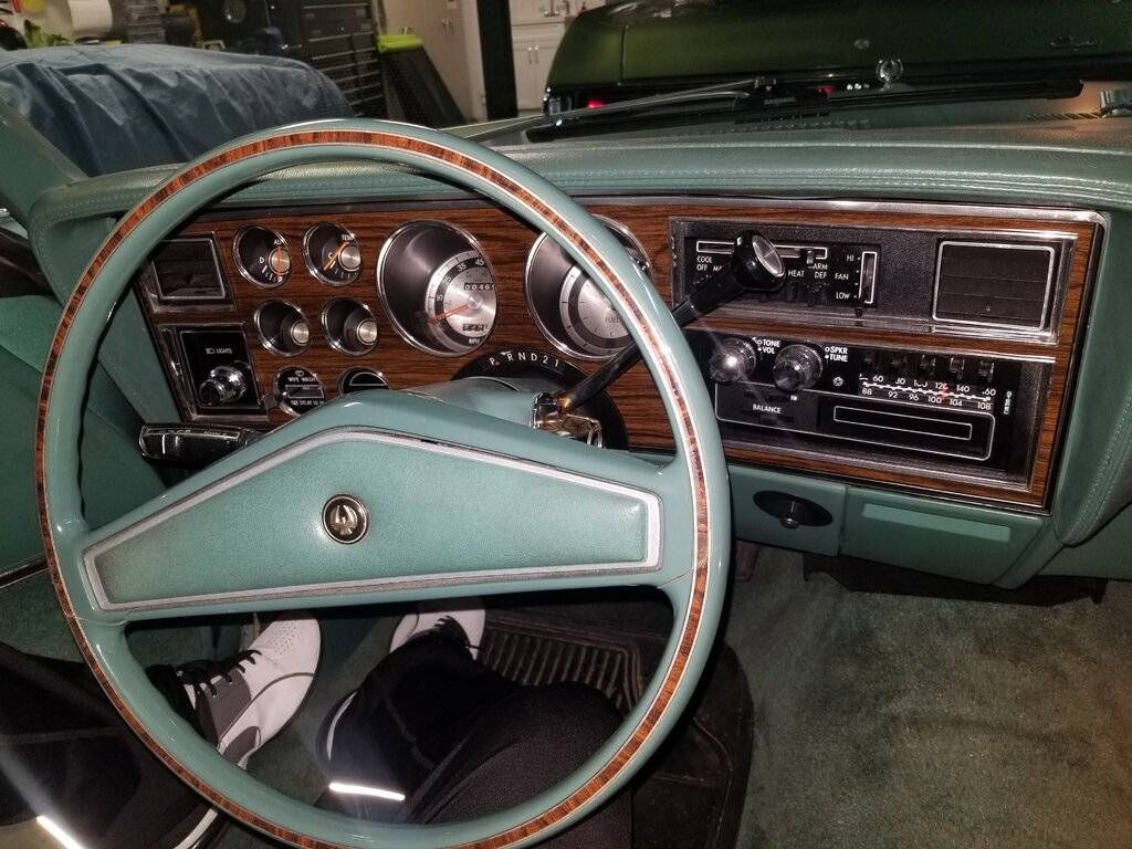 79 instrument panel.jpg