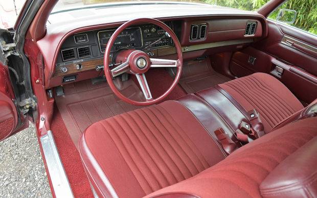 7_dodge_26k-mile_royal_monaco_brougham_156066147665ef66e7dff9f98761977DodgeRoyalMonaco34-620x388.jpg