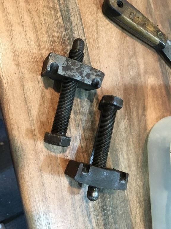 For Sale Torsion Bar Adjusting Bolts For C Bodies Only Classic