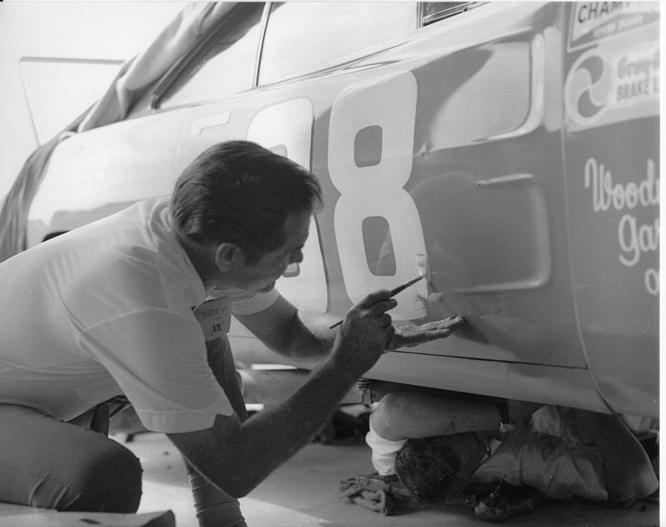 _88 door number talladega 500 alabama dodge charger nascar pole winner.jpg