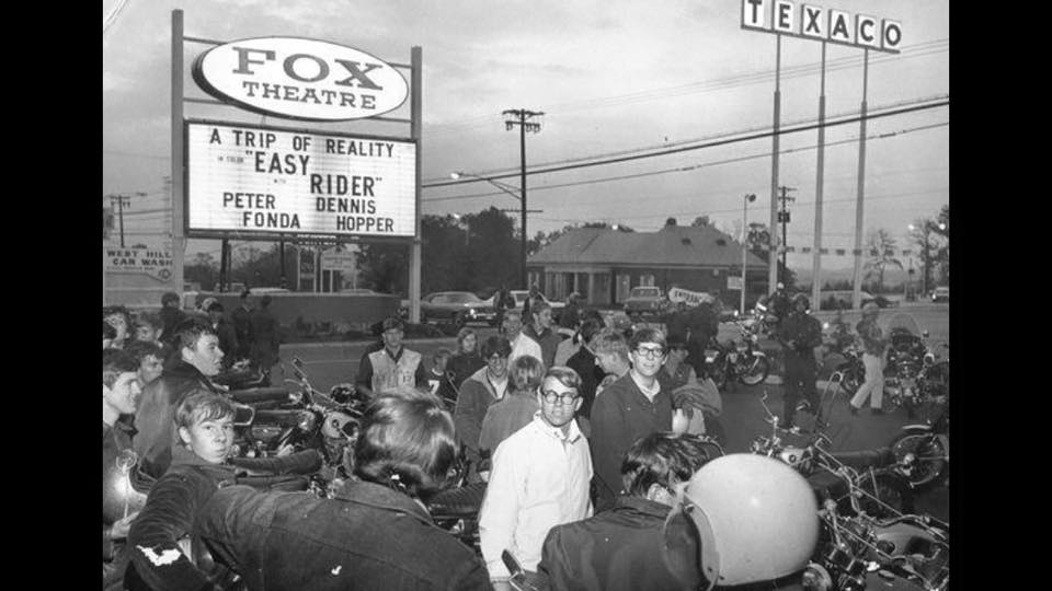 A theater in Knoxville Tennessee, 1969.jpg