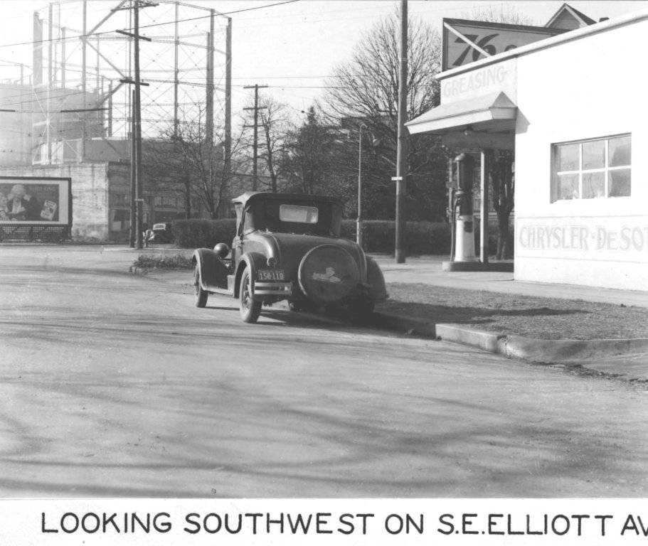 a2005-001-1029-se-elliott-ave-sw-to-12th-and-division-1937.jpg