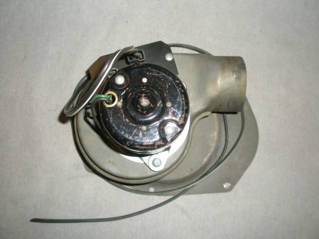 AIR CLEANER READ DEFOGER 004 (Small).JPG