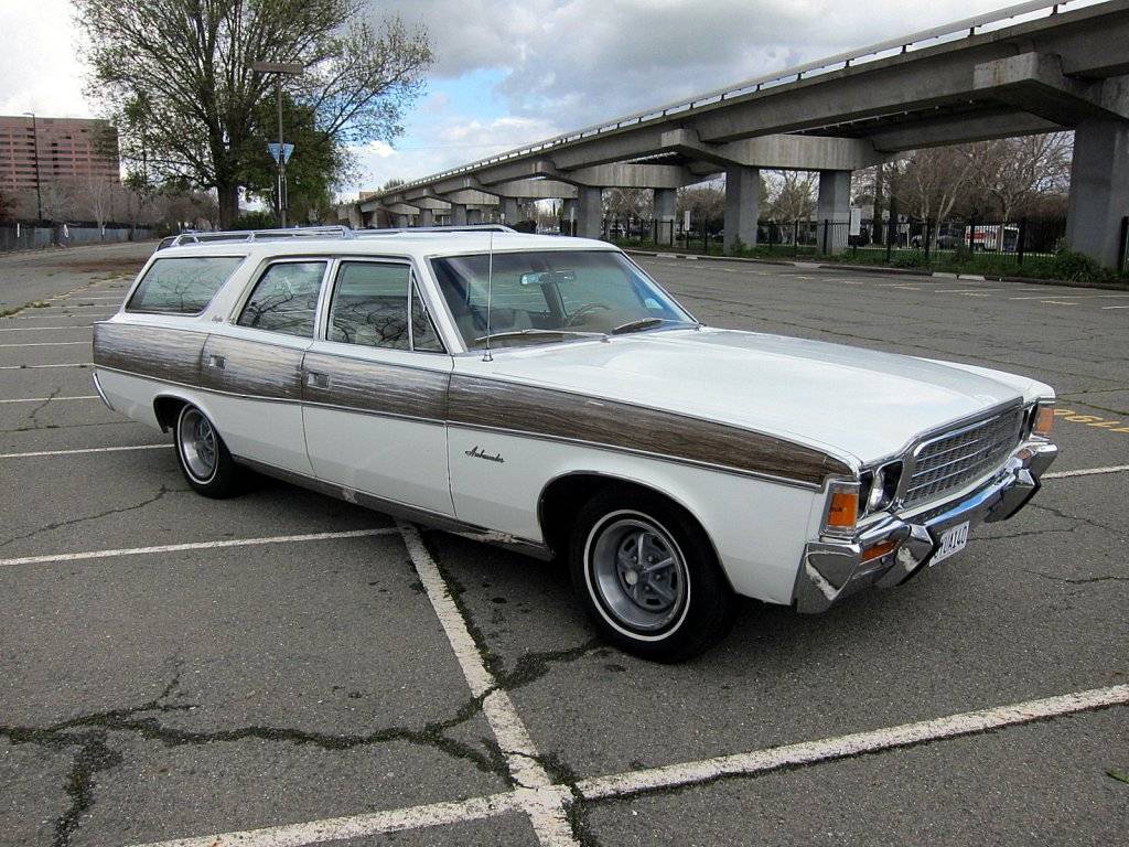 Ambassador_1972_Brougham_wagon_003.jpg