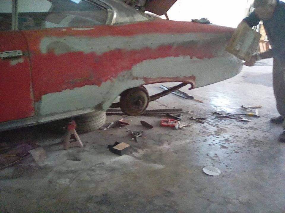 applying the bondo pt 3.jpg