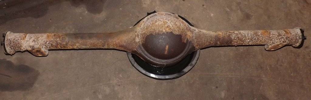 axle housing.jpg