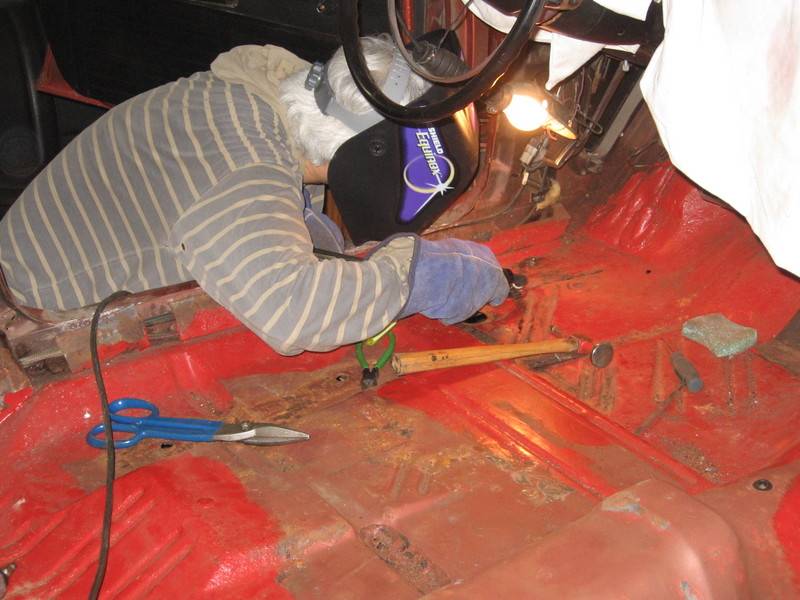 BARGE ON A BUDGET 213.jpg