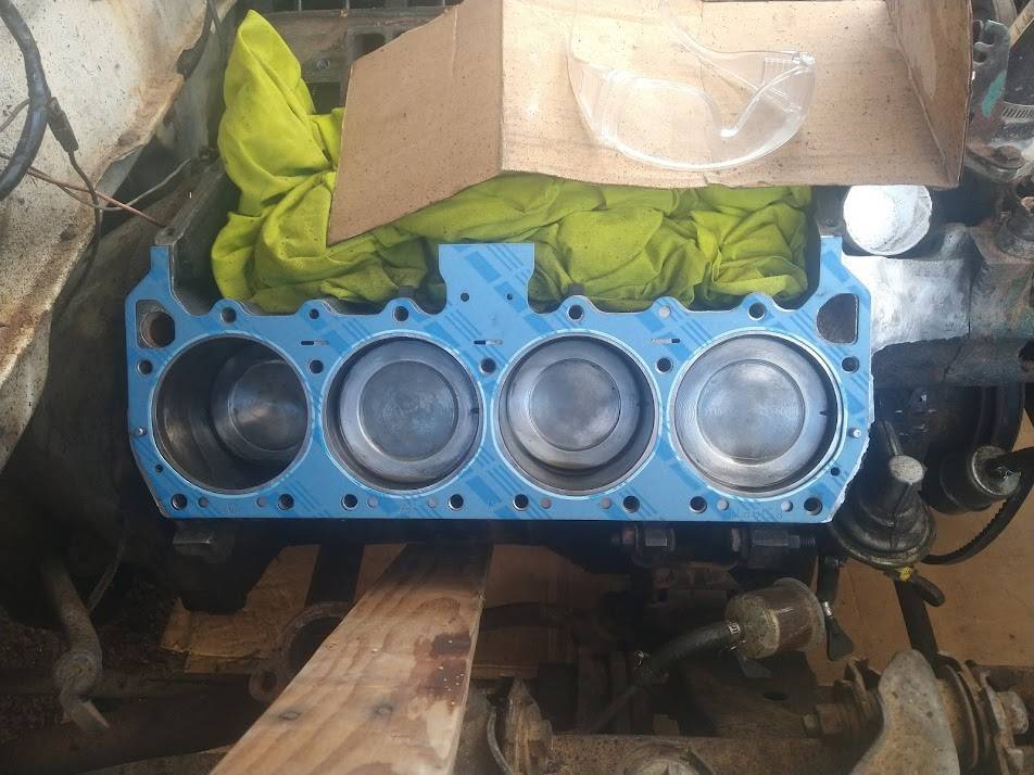 BLOCK-gasketed-ready2bolt.jpg