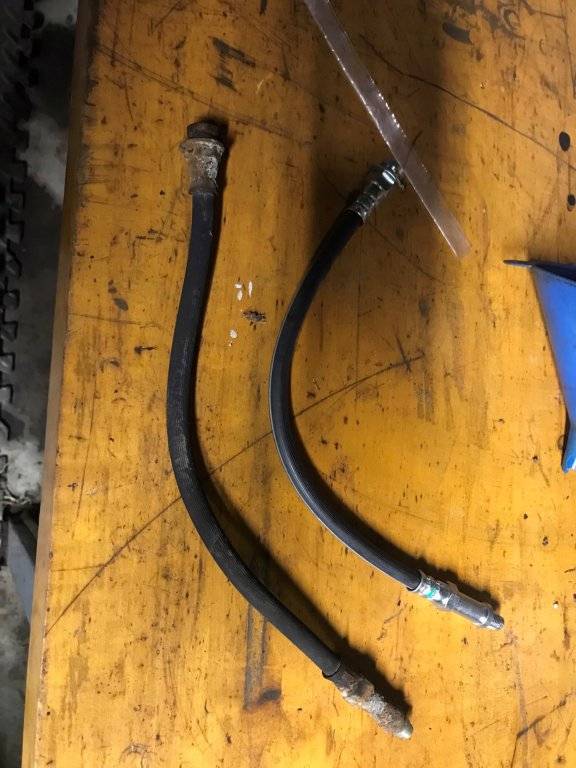 Brake hose 1.jpg