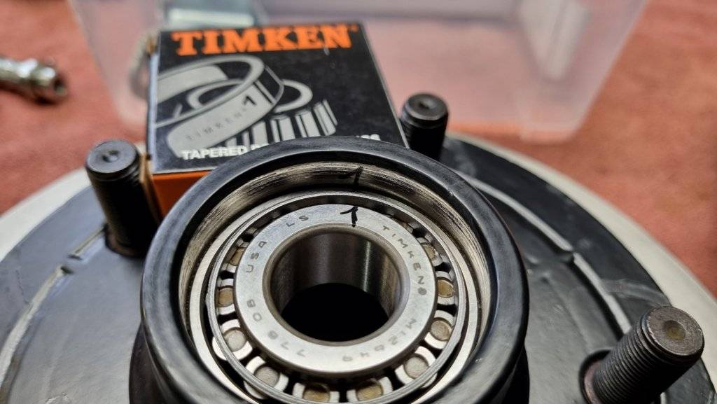 Brake Rotors+Wheel-Hubs__10.jpg