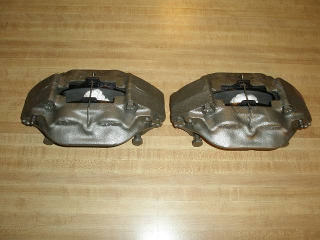 BUDD CALIPERS 2nd Pair 002 (Small).JPG