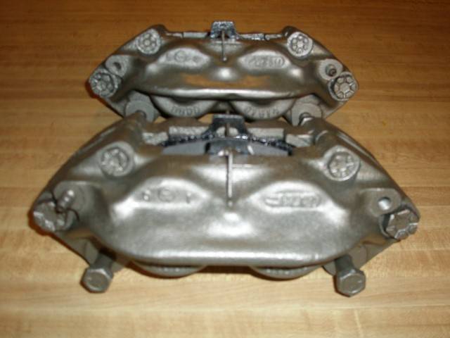 BUDD CALIPERS 2nd Pair 005 (Small).JPG