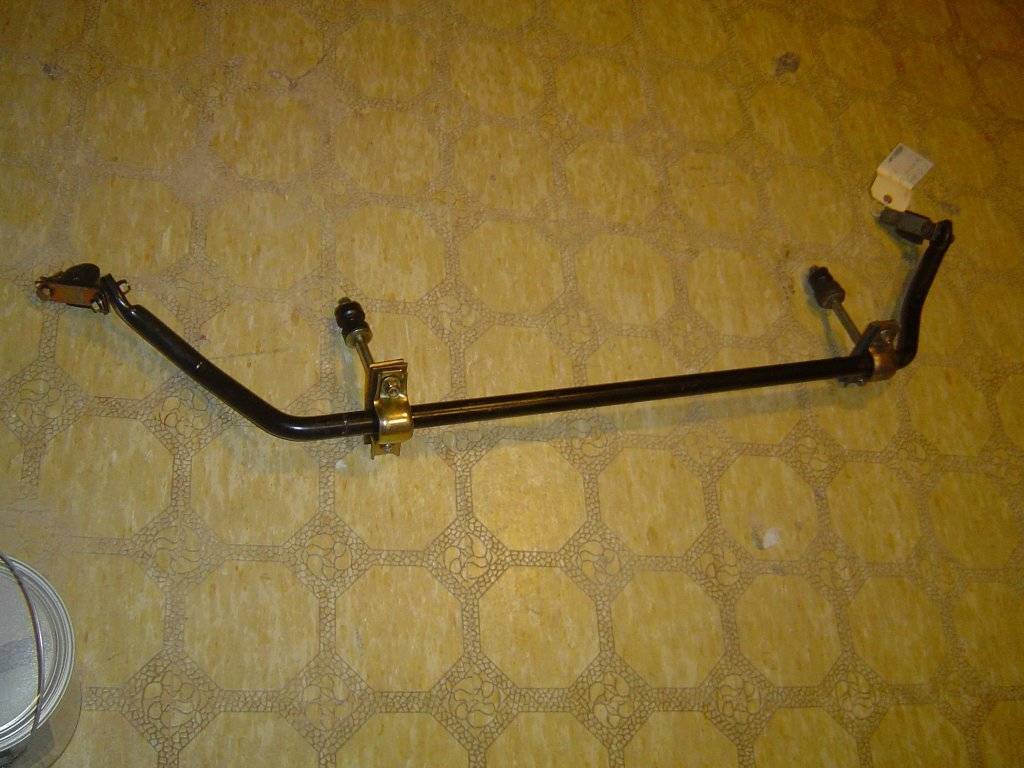 C-body swaybar, 1in #1.JPG