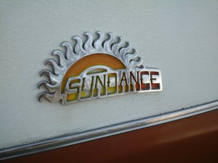C_pillar_sundance_emblem.jpg