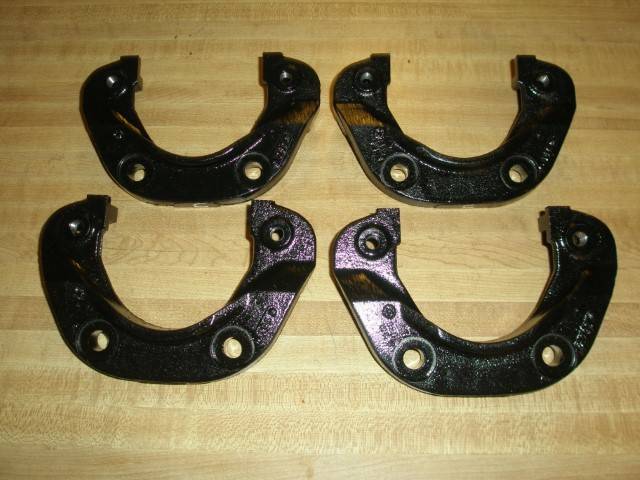 Caliper Mounts & Calipers C Body 016 (Small).JPG