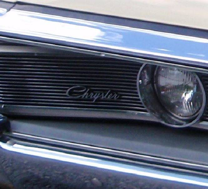 Chrysler grille emblem.JPG
