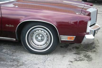 Chrysler New Yorker wheels.jpg