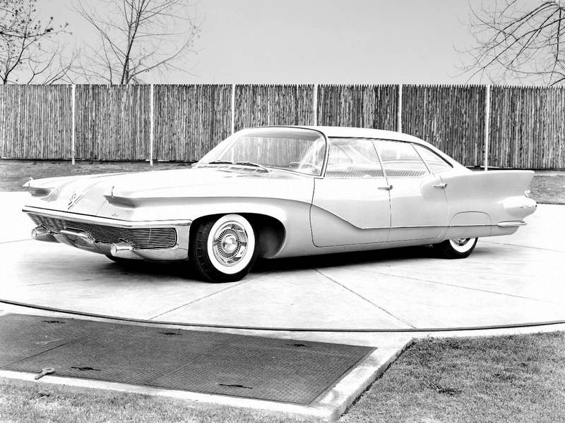 Chrysler_Imperial_DElegance_Concept_01.jpg